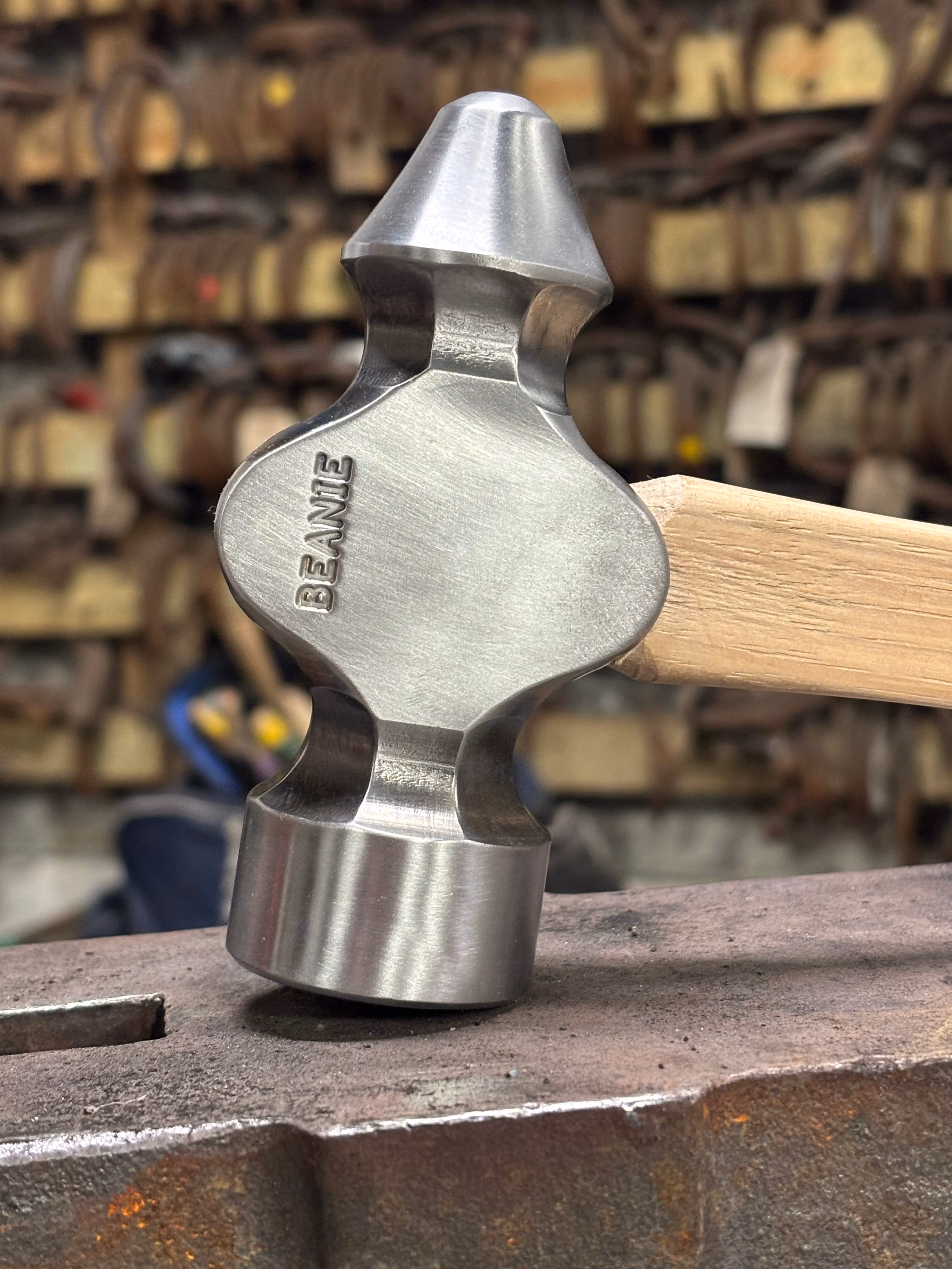 Beanie Cone Clipping Hammer